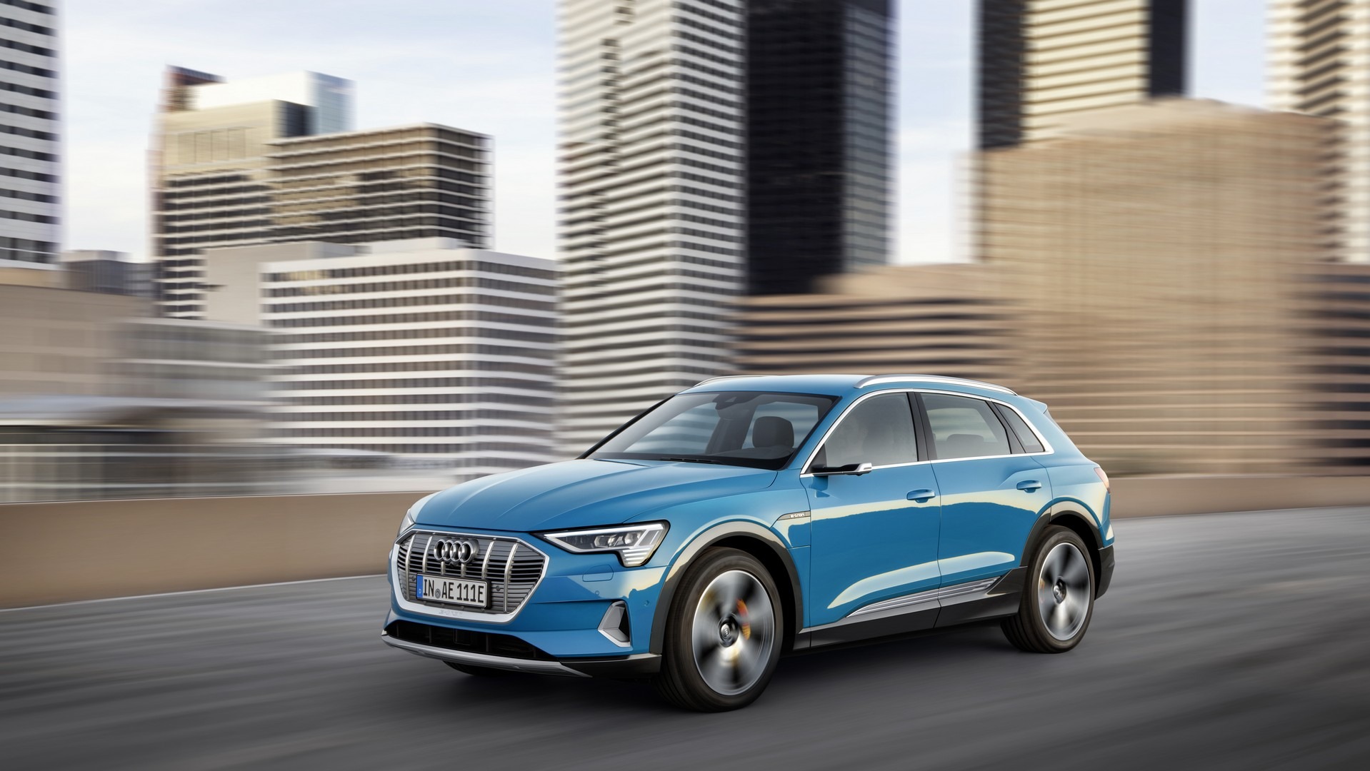Audi создали электрический внедорожник с домашней зарядкой от Amazon