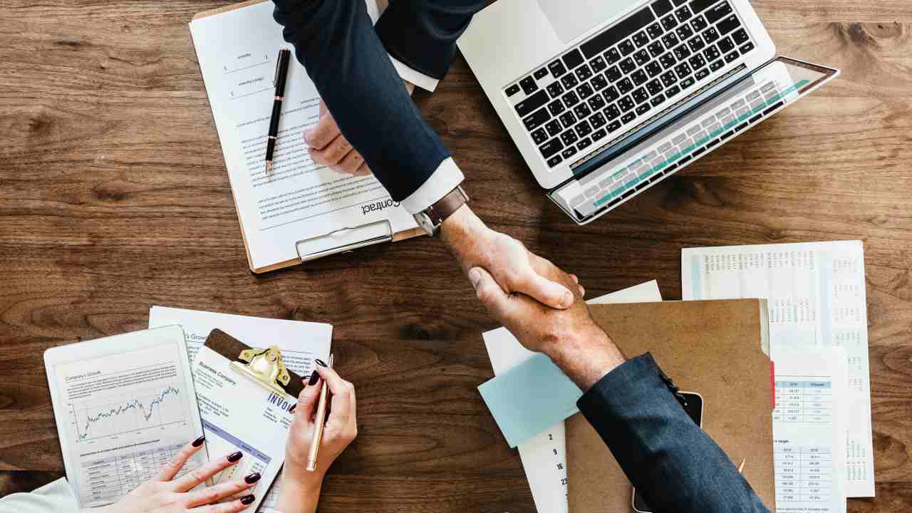 Украина поднялась на 71-е место в рейтинге лучших стран для ведения бизнеса