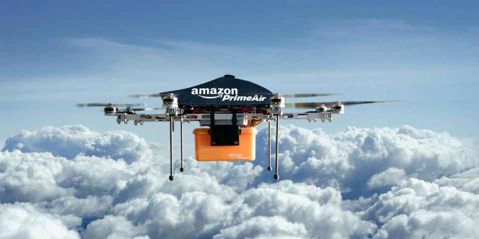 Amazon заменила курьеров дронами