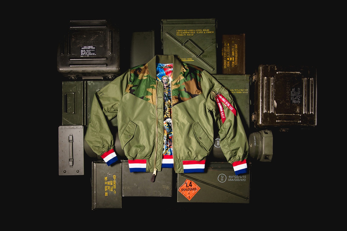 Alpha Industries выпустили крутой двусторонний бомбер