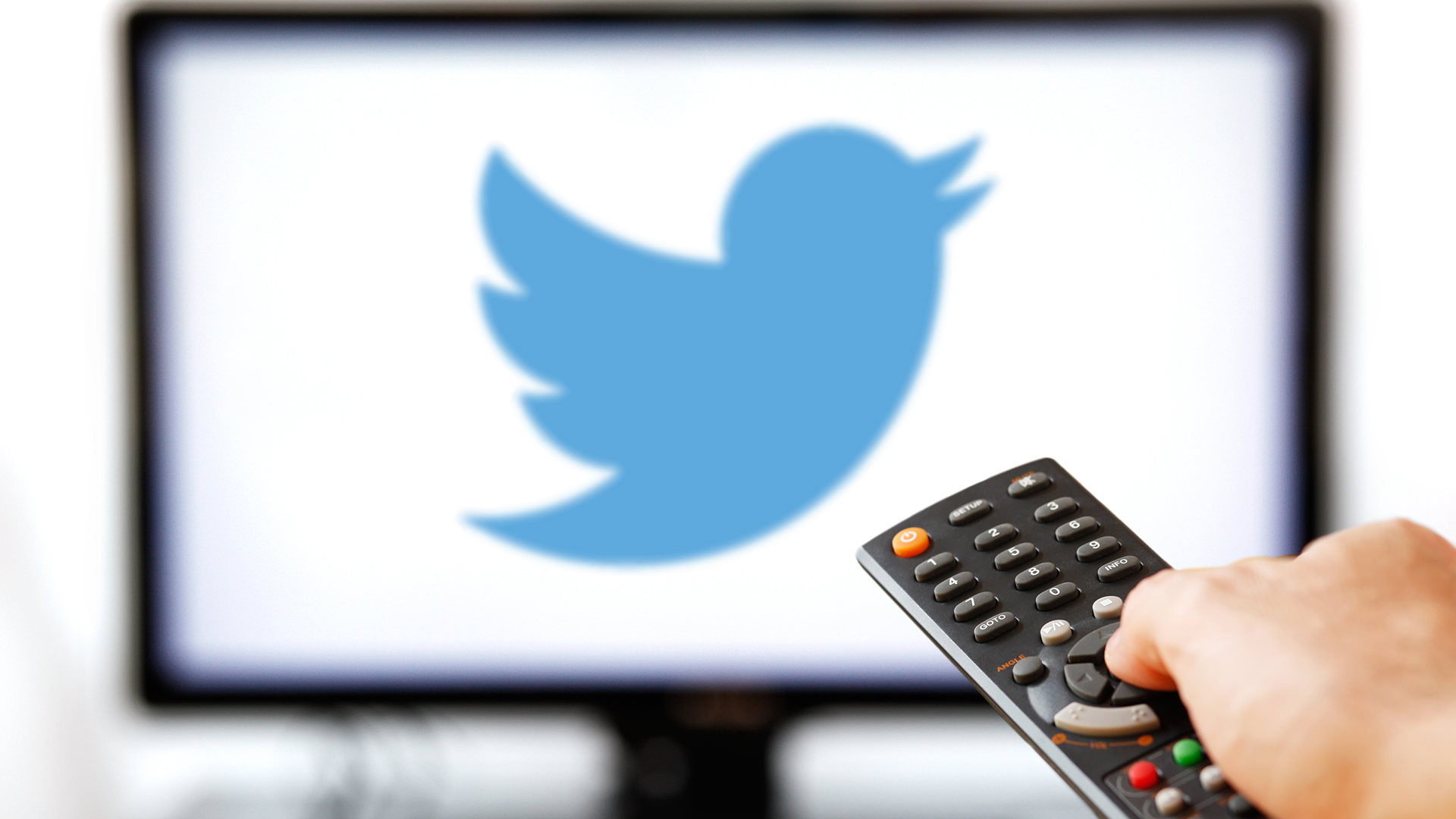 Twitter и Bloomberg запустят новостной онлайн-телеканал